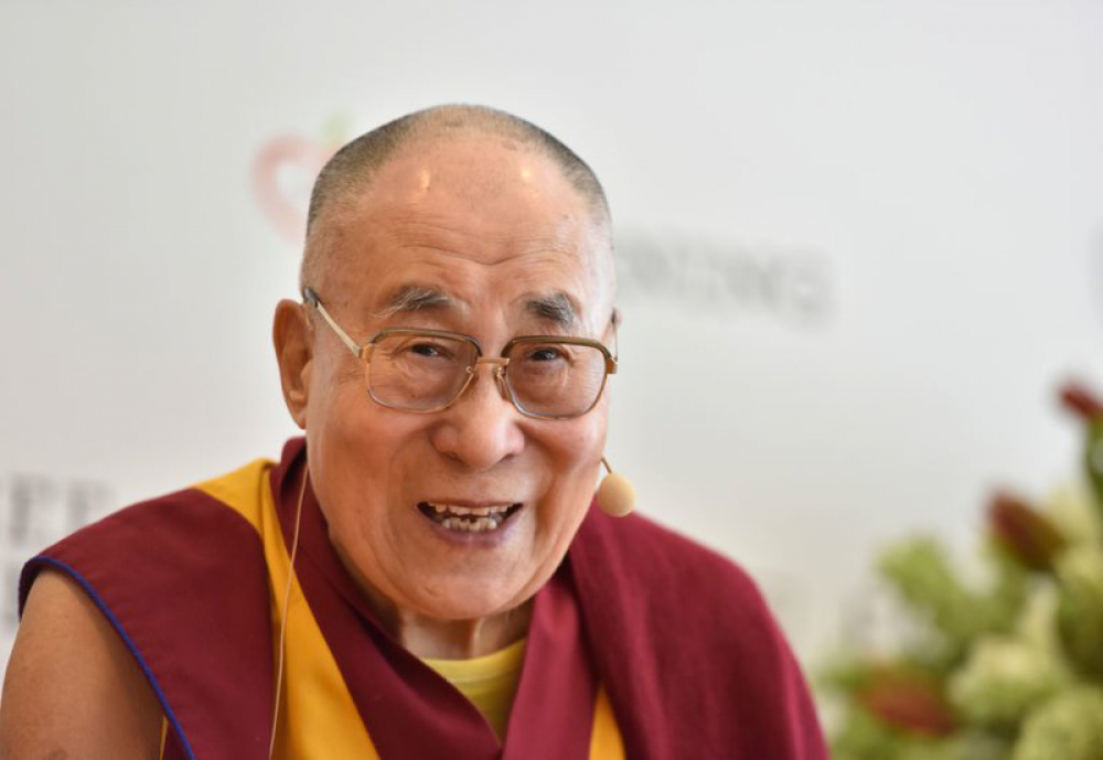  निर्वासित तिब्बती धार्मिक नेता दलाई लामा अस्पताल भर्ना